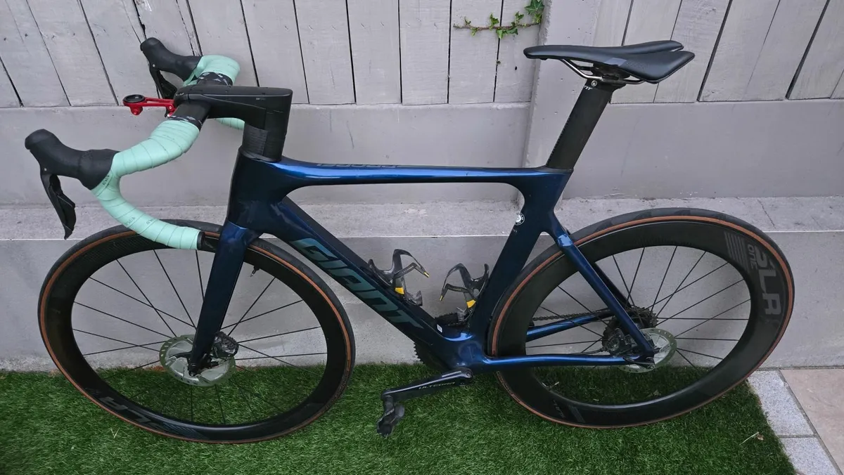 Road bike - Image 4