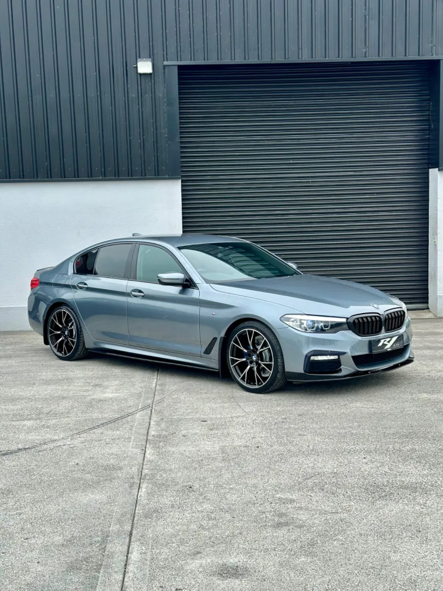 2018 BMW 520D MSPORT MPERFORMANCE - Image 3