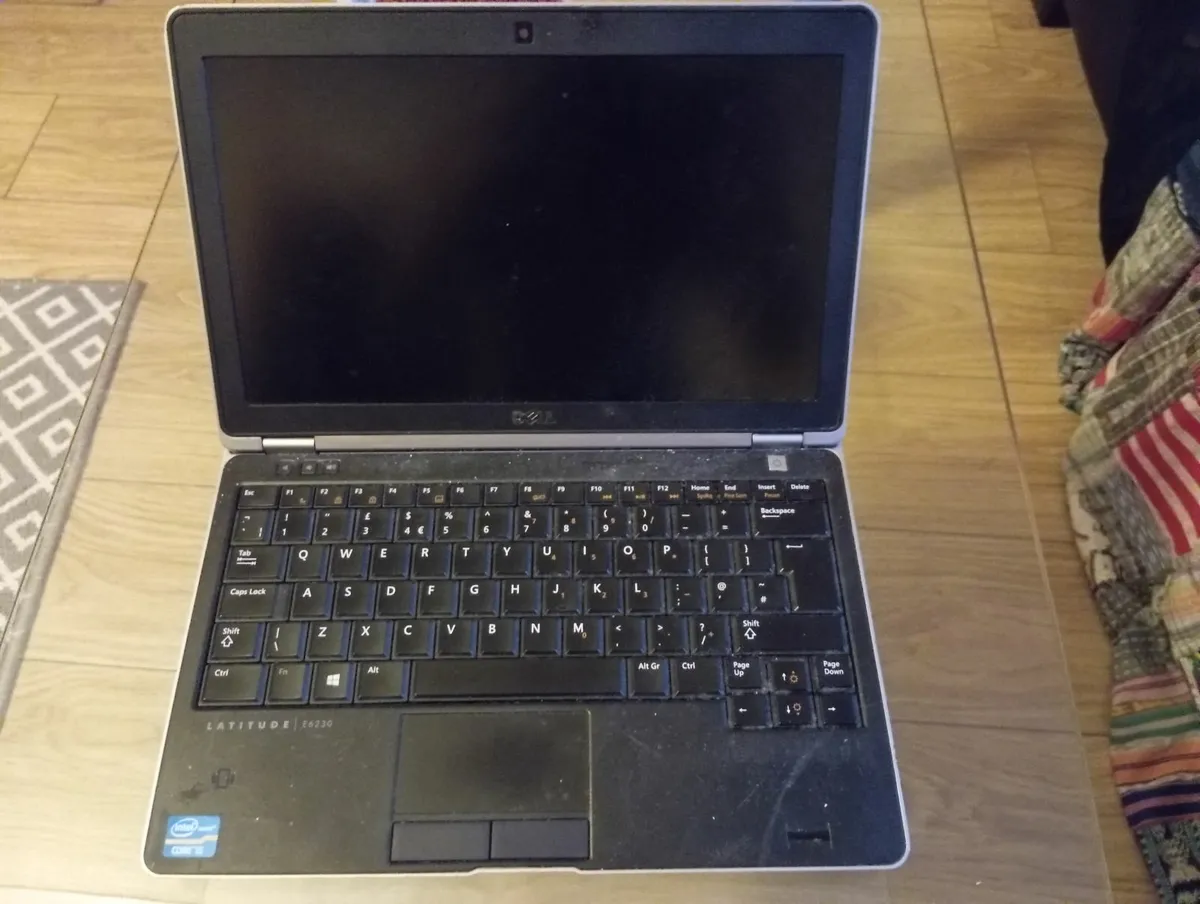 Dell Latitude E6230 - not working - Image 1