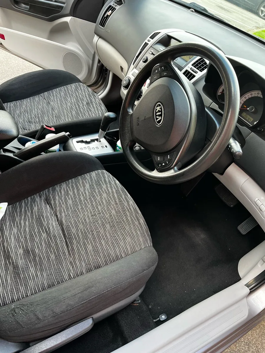 Kia Ceed 2007 automatic - Image 4