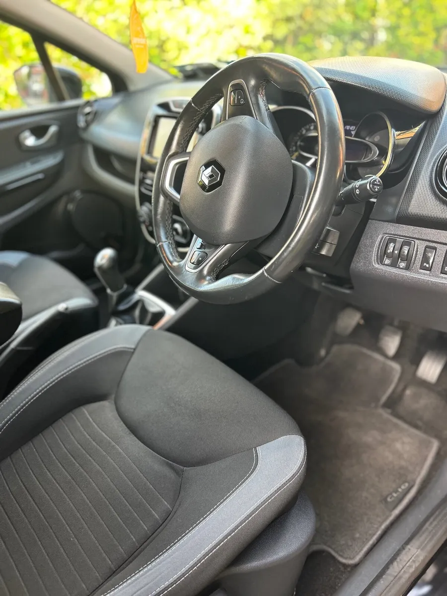 Renault Clio 2016 - Image 3