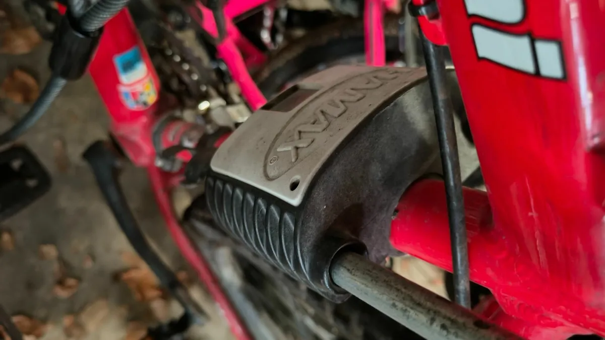 Hamma bicycle seat - Image 2