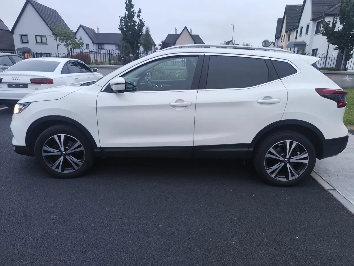 Nissan Qashqai 2018 - Image 1