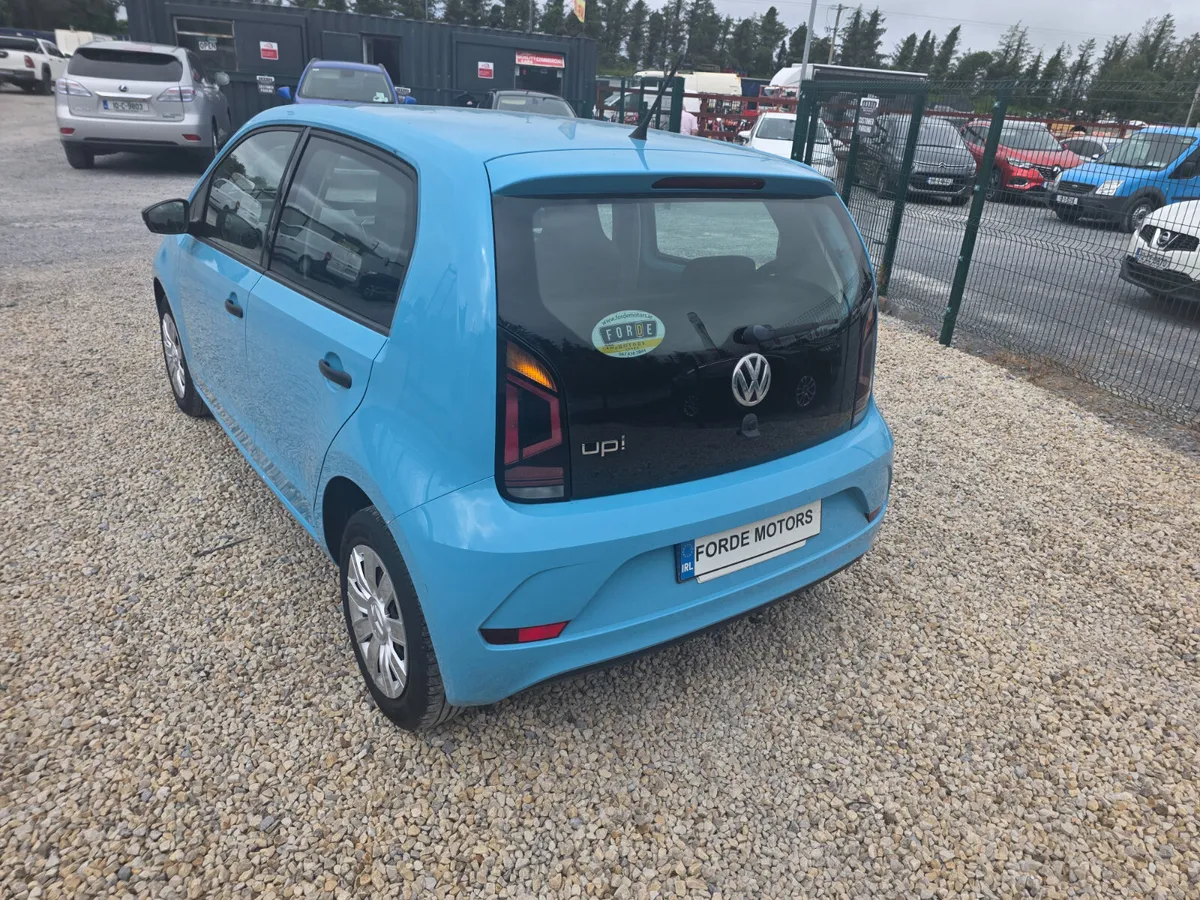 Volkswagen up! 2018 - Image 4