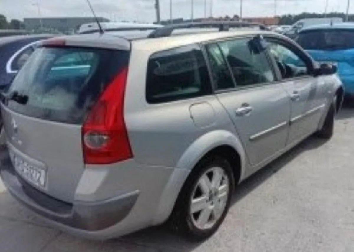 2004 Renault Megane Tourer 1.6cc - Image 2