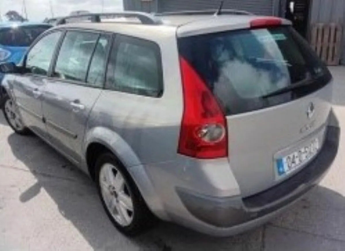 2004 Renault Megane Tourer 1.6cc - Image 3