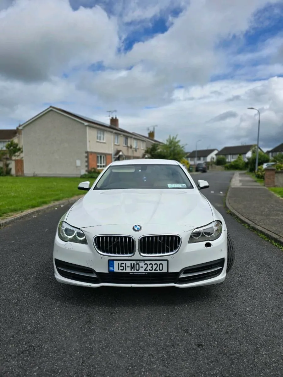 BMW 520D 2015 - Image 2