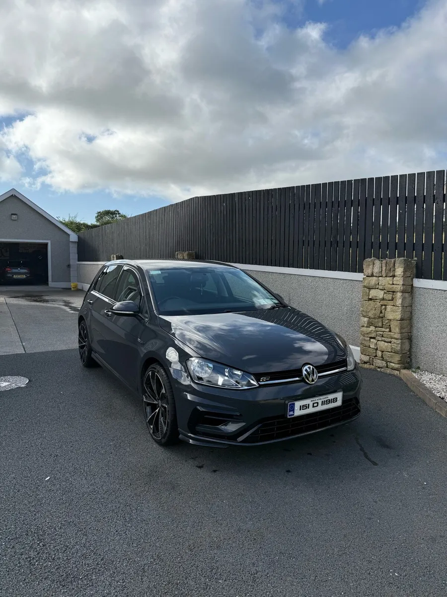 Volkswagen Golf 1.6 TDI Urano Grey - Image 1