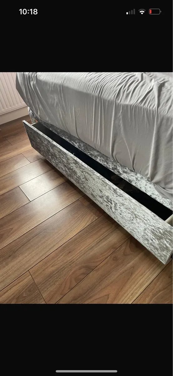 Double bed and bed frame 4.6ft - Image 4