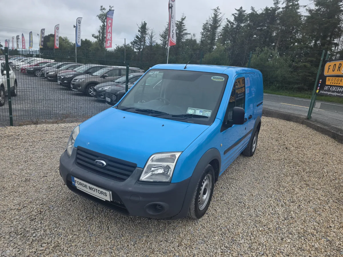 Ford Transit Connect  2013 - Image 2