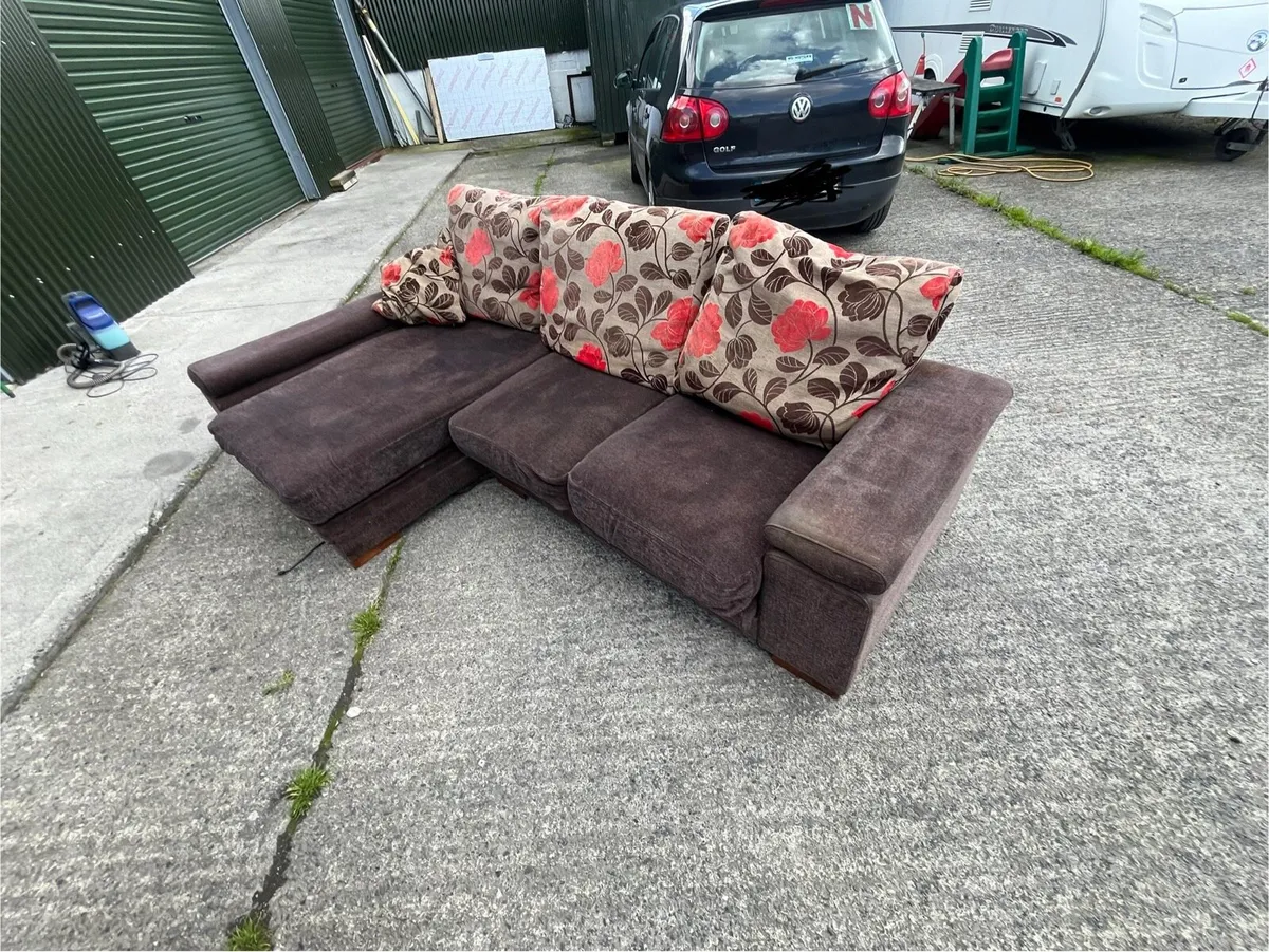 Brown corner sofa electric recliner delivery av - Image 1