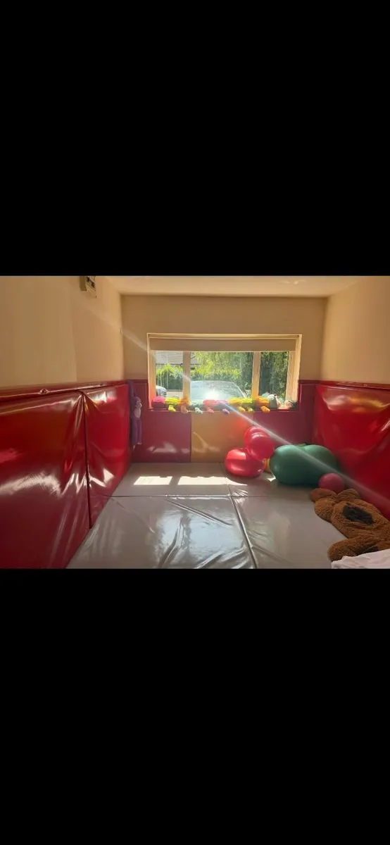 Sensory room equipment - Image 1