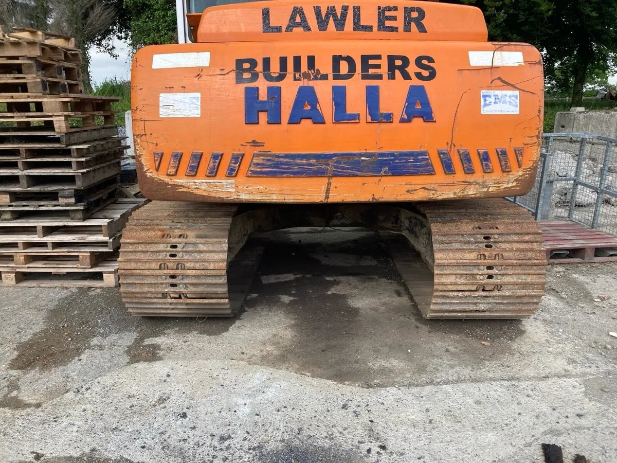 13 Tonne Excavator - Image 2