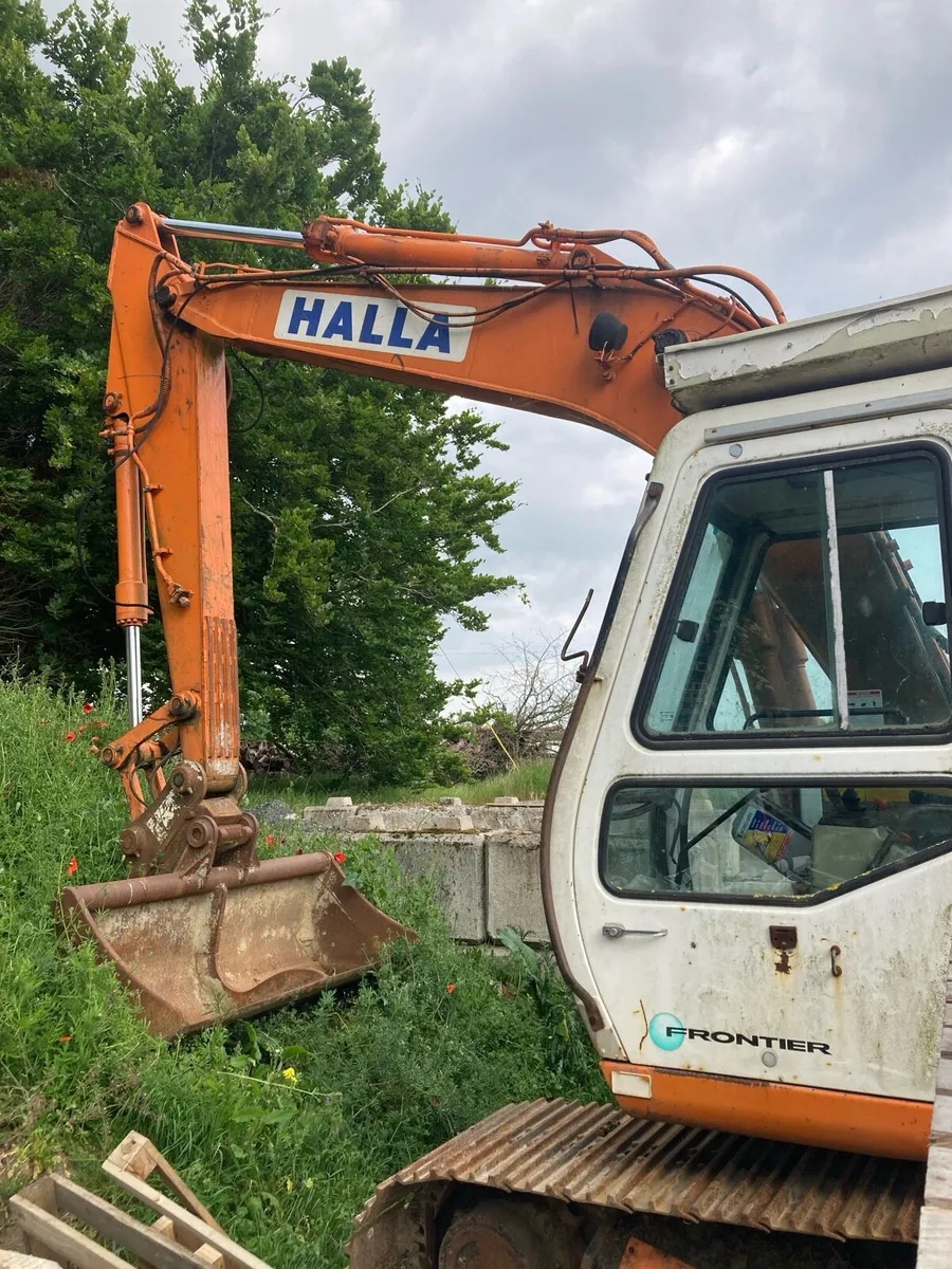 13 Tonne Excavator - Image 3