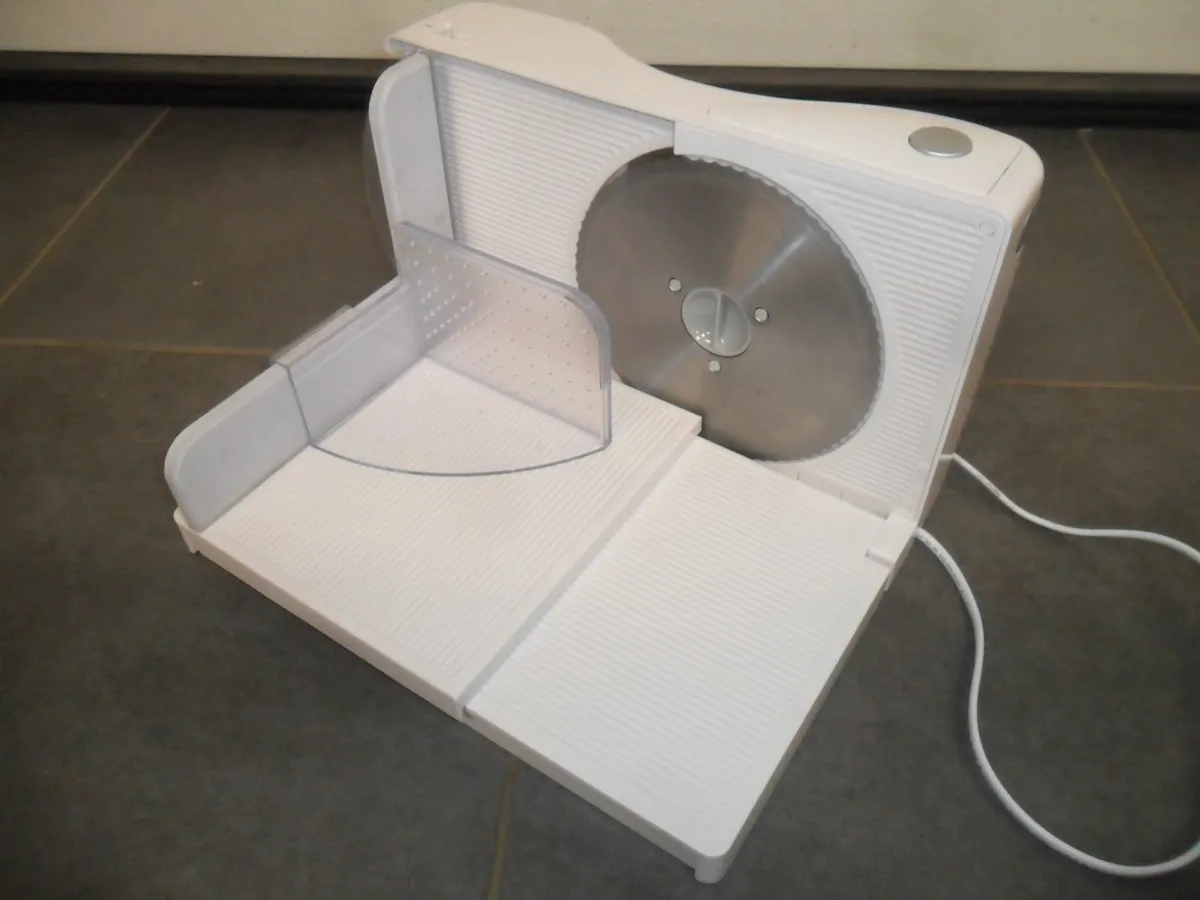 domo bread slicing machine - Image 2