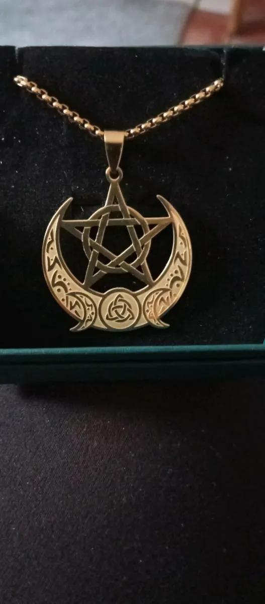 Celtic  Crescent Moon Pendant - Image 1