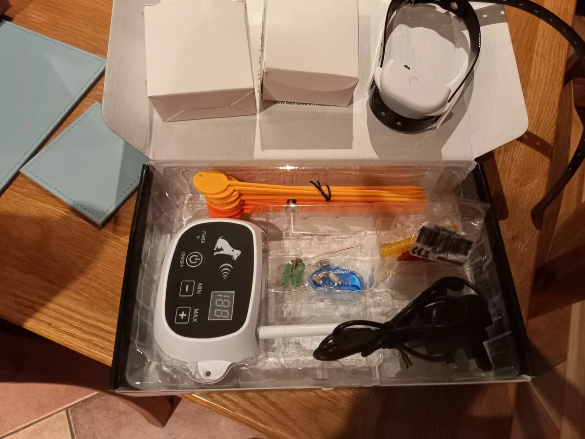 Wireless electronic pet fence system - Image 2