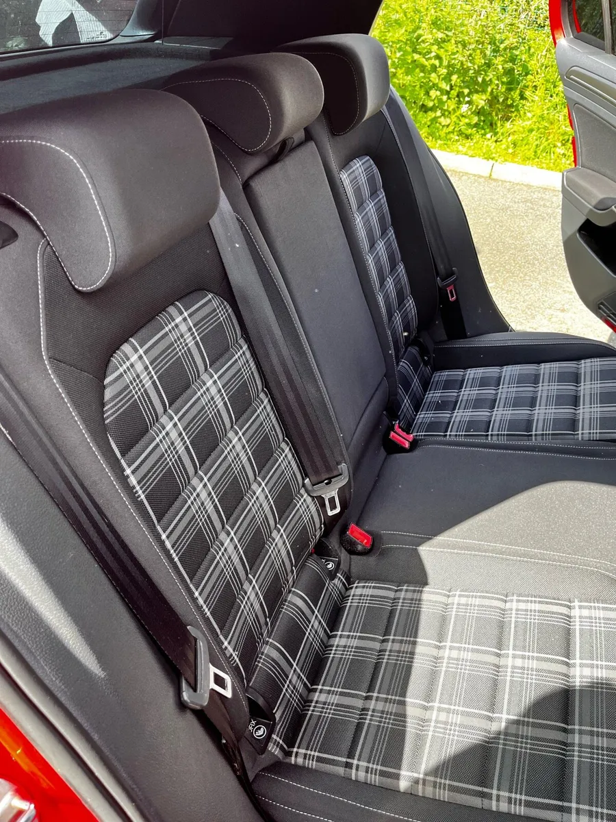 Golf GTD - Image 2