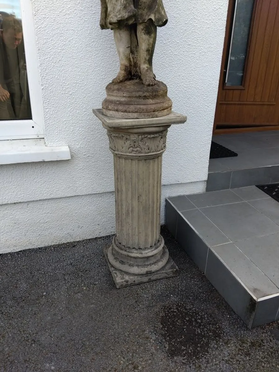 Superb quality stone column - Image 1