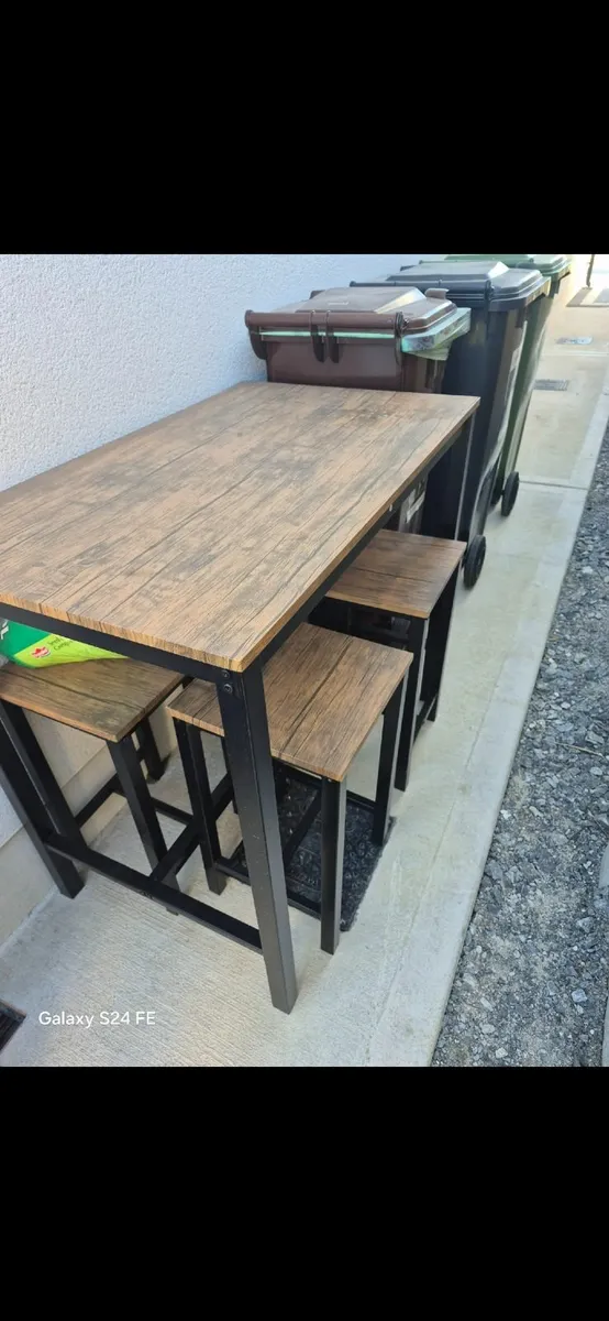 Table - Image 1