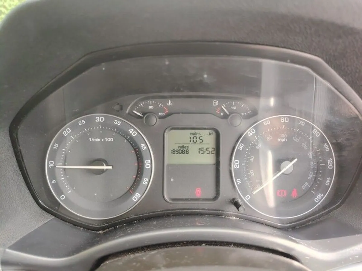 2008 Skoda Octavia - Image 2
