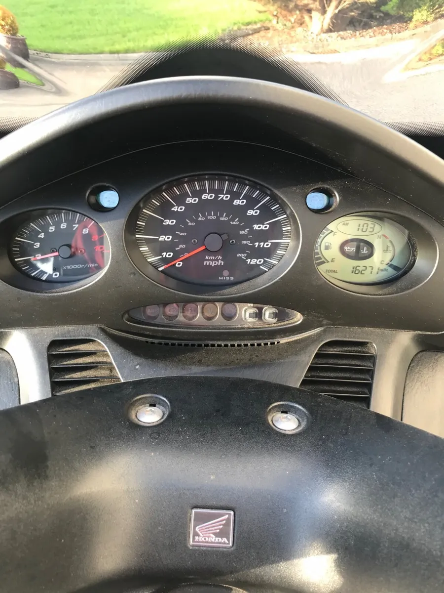 Motorcycle  Honda Silverwing - Image 2
