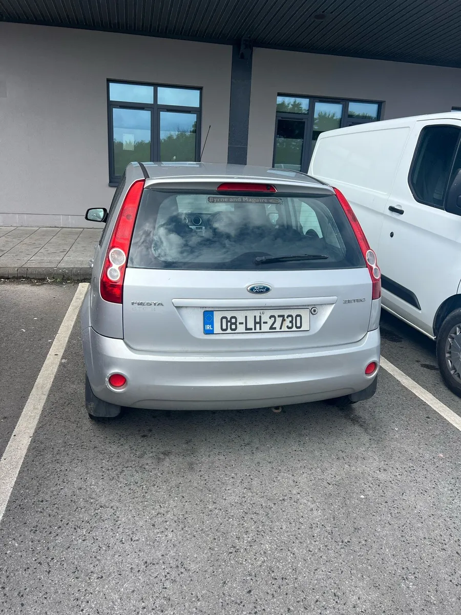 Car - Image 2