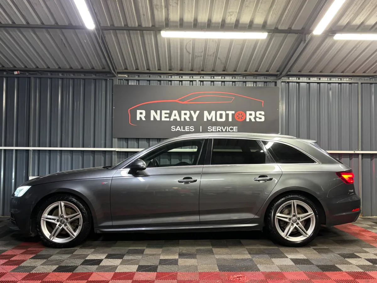 2017 172 Audi A4 S-Line Automatic Estate - Image 3