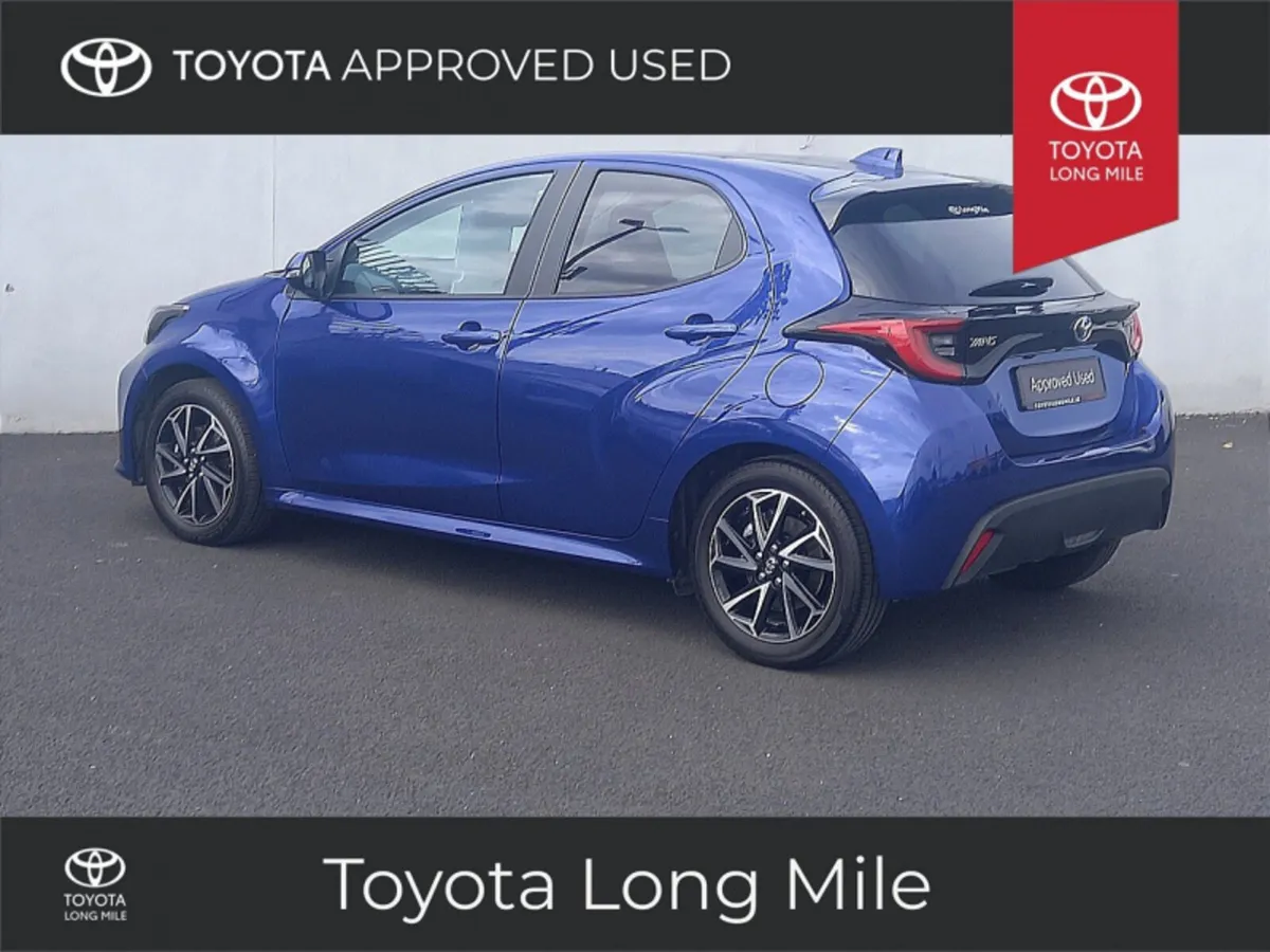 Toyota Yaris 1.5 Hybrid Luna Sport 5dr - Image 2