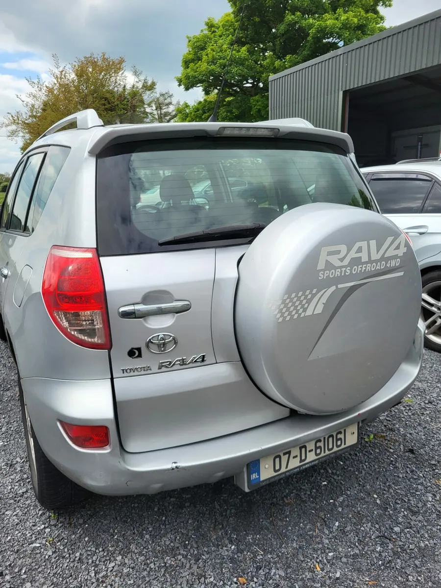 Toyota Rav 4 automatic - Image 2