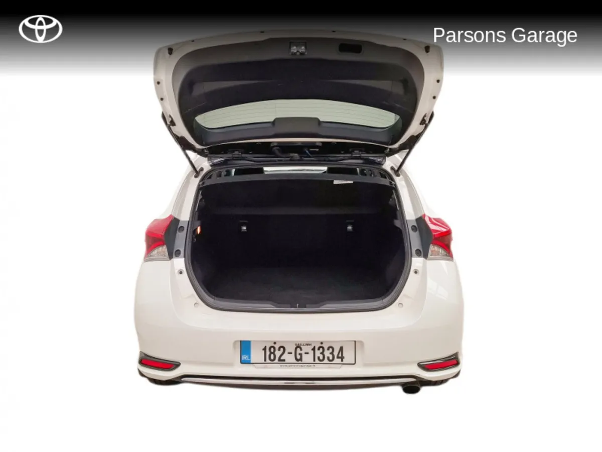 Toyota Auris AURIS 1.2 D-4T LUNA SPORT - Image 4