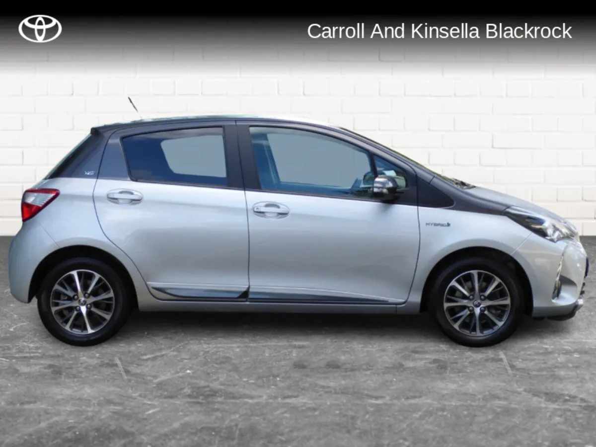 Toyota Yaris Hybrid Y20 - Image 3