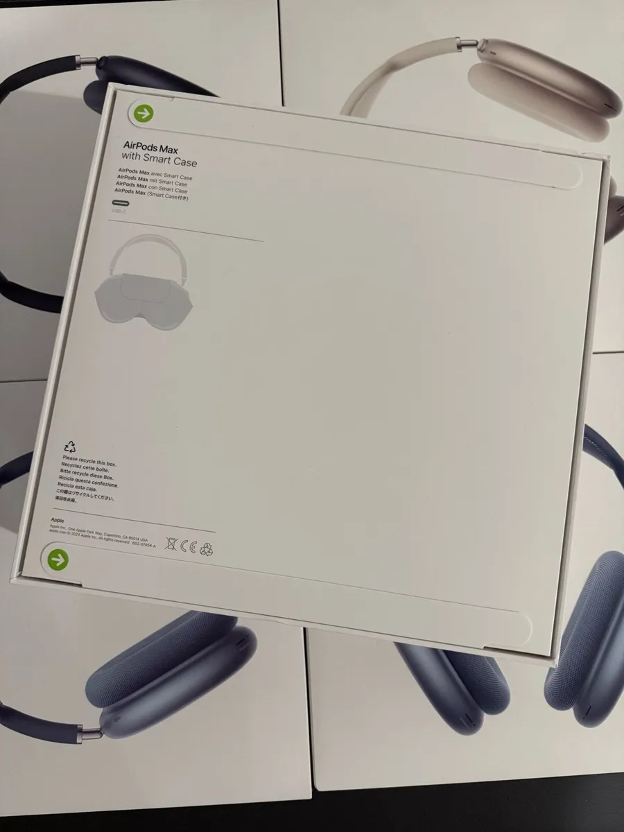 Airpod Max USB-C 2nd Gen 2025 Model Sealed - Image 3