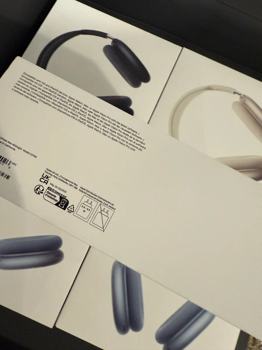 Airpod Max USB-C 2nd Gen 2025 Model Sealed - Image 4