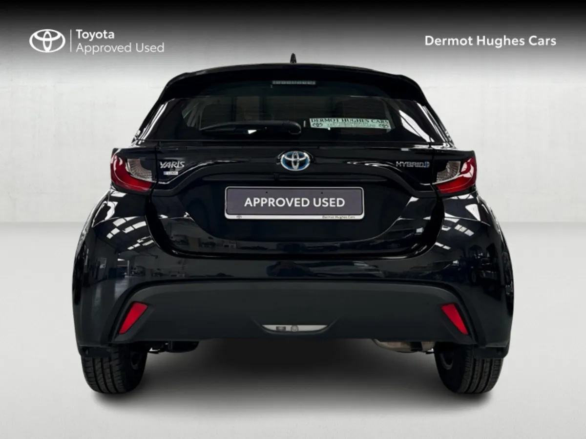 Toyota Yaris HYBRID LUNA 4DR AUTO - Image 4