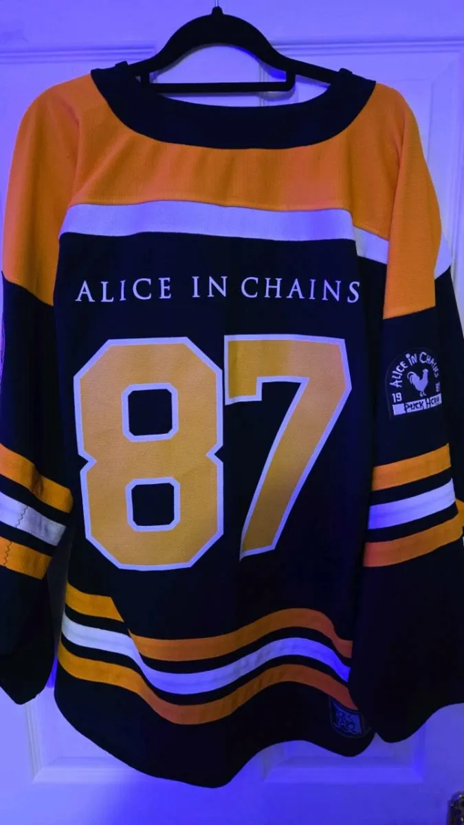 Alice in chains limited run hockey jersey! - Image 2