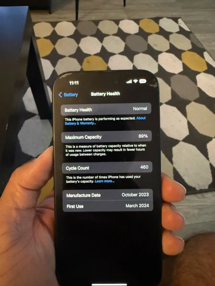 iPhone 15 - 128GB - Image 2