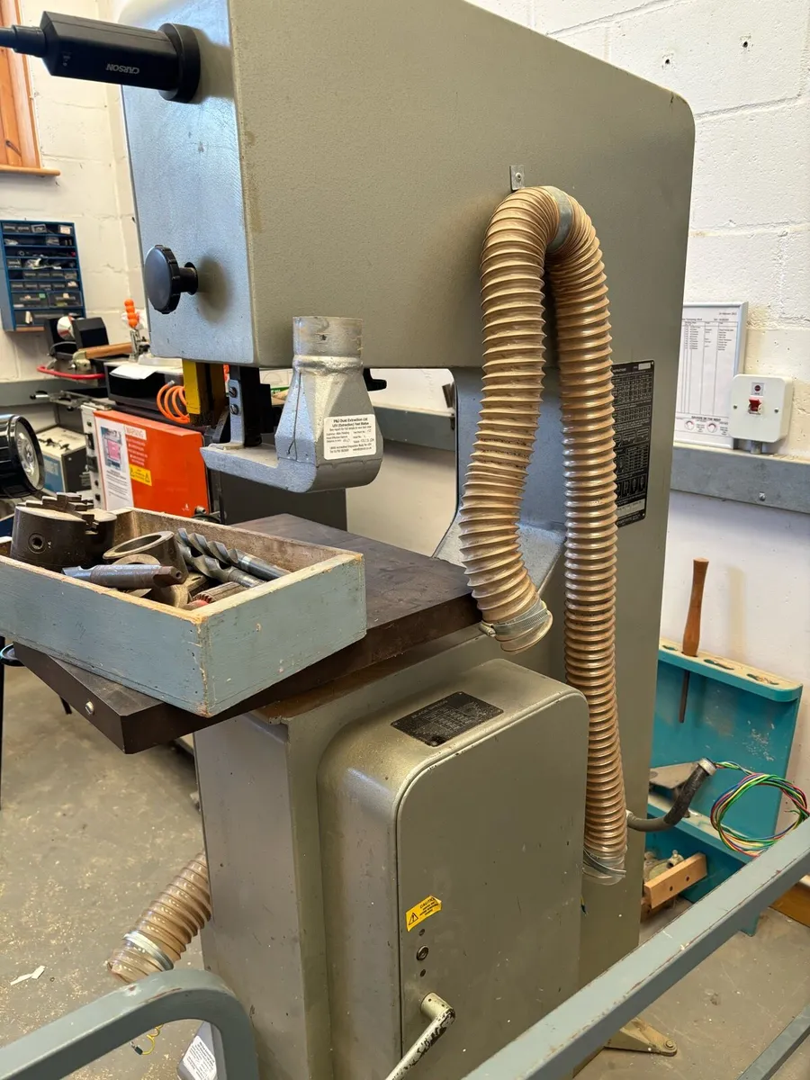 Startrite bandsaw  18s5 model. 3 phase - Image 3
