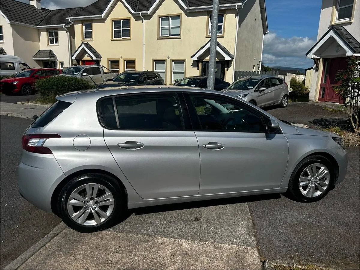 Peugeot 308 2014 - Image 3