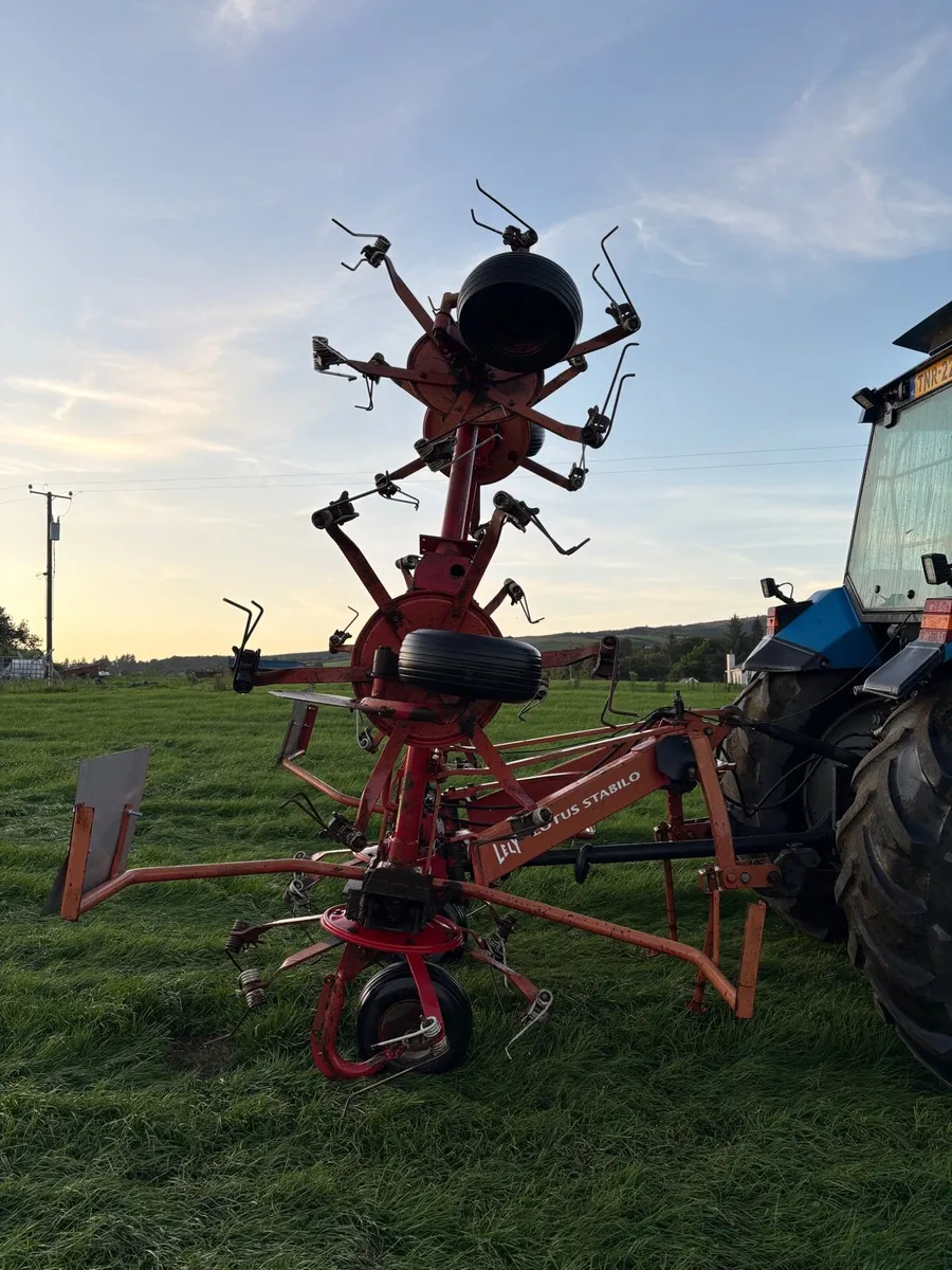 Lely Lotus 675 Stabilo Tedder - Image 1