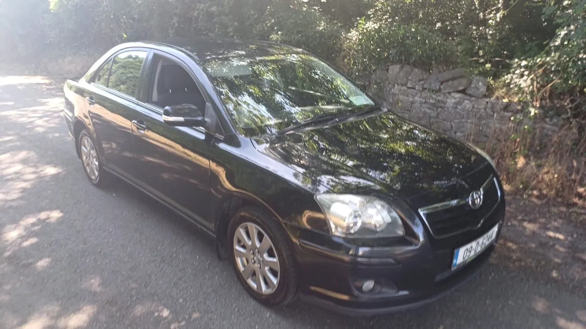 Toyota  Avensis 2.0 D - Image 1