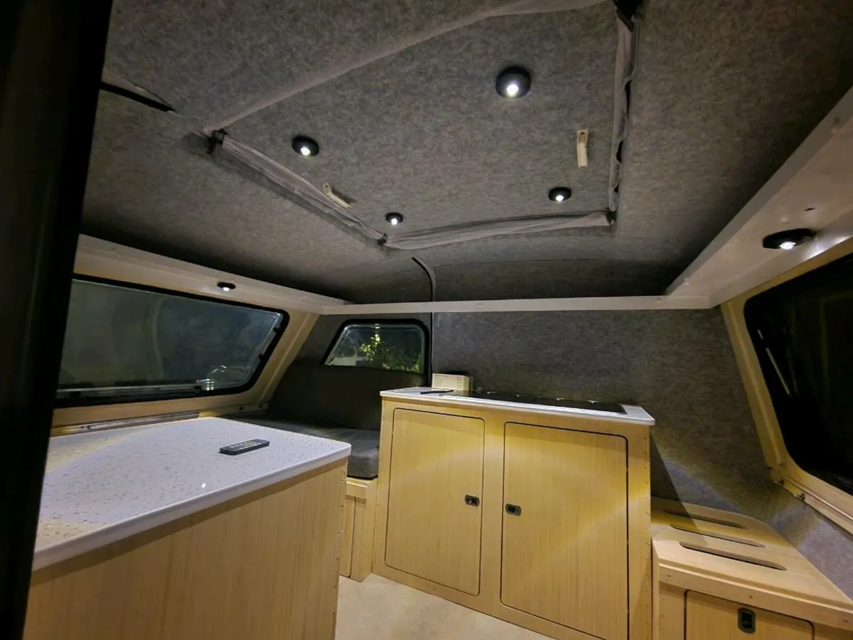 Compact Caravan incl NEW Air Awning - Image 1