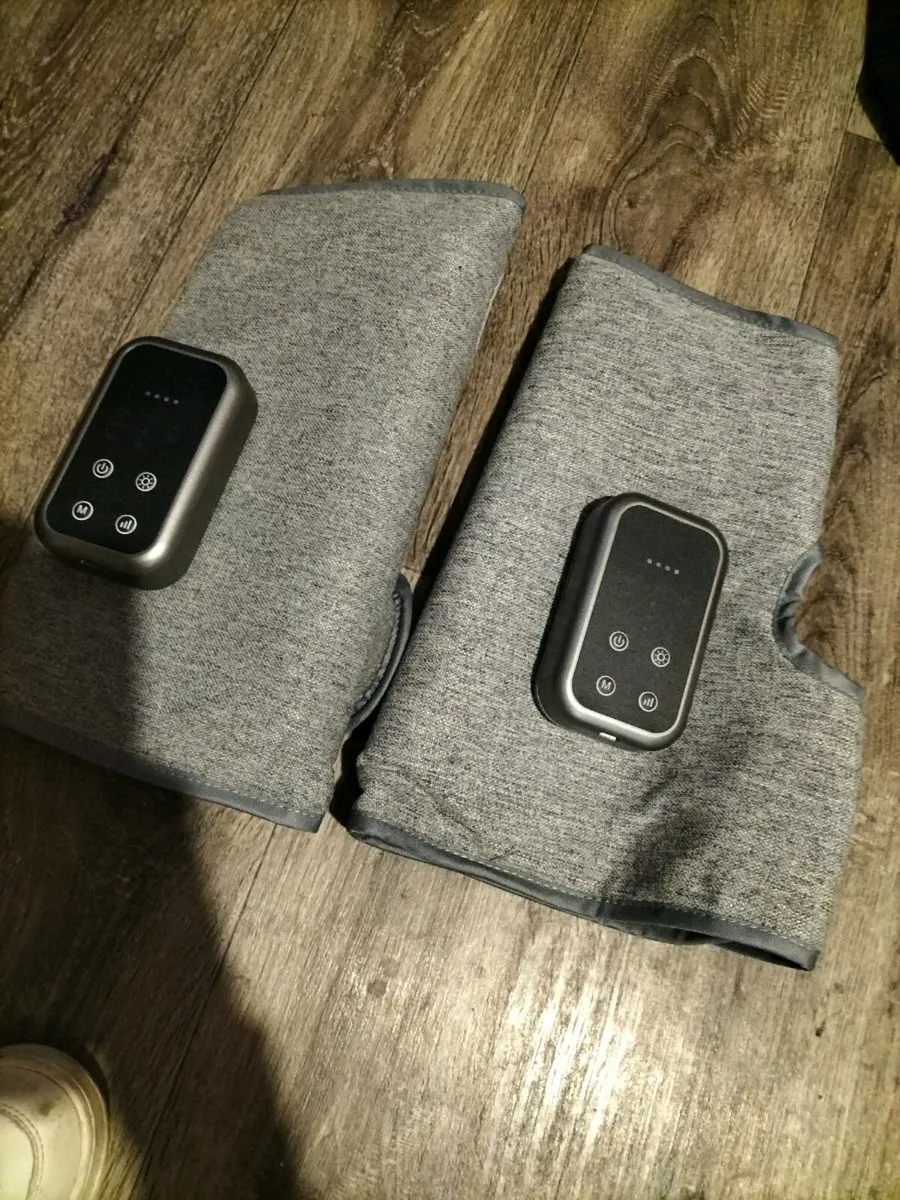 Leg massager and more - Image 1