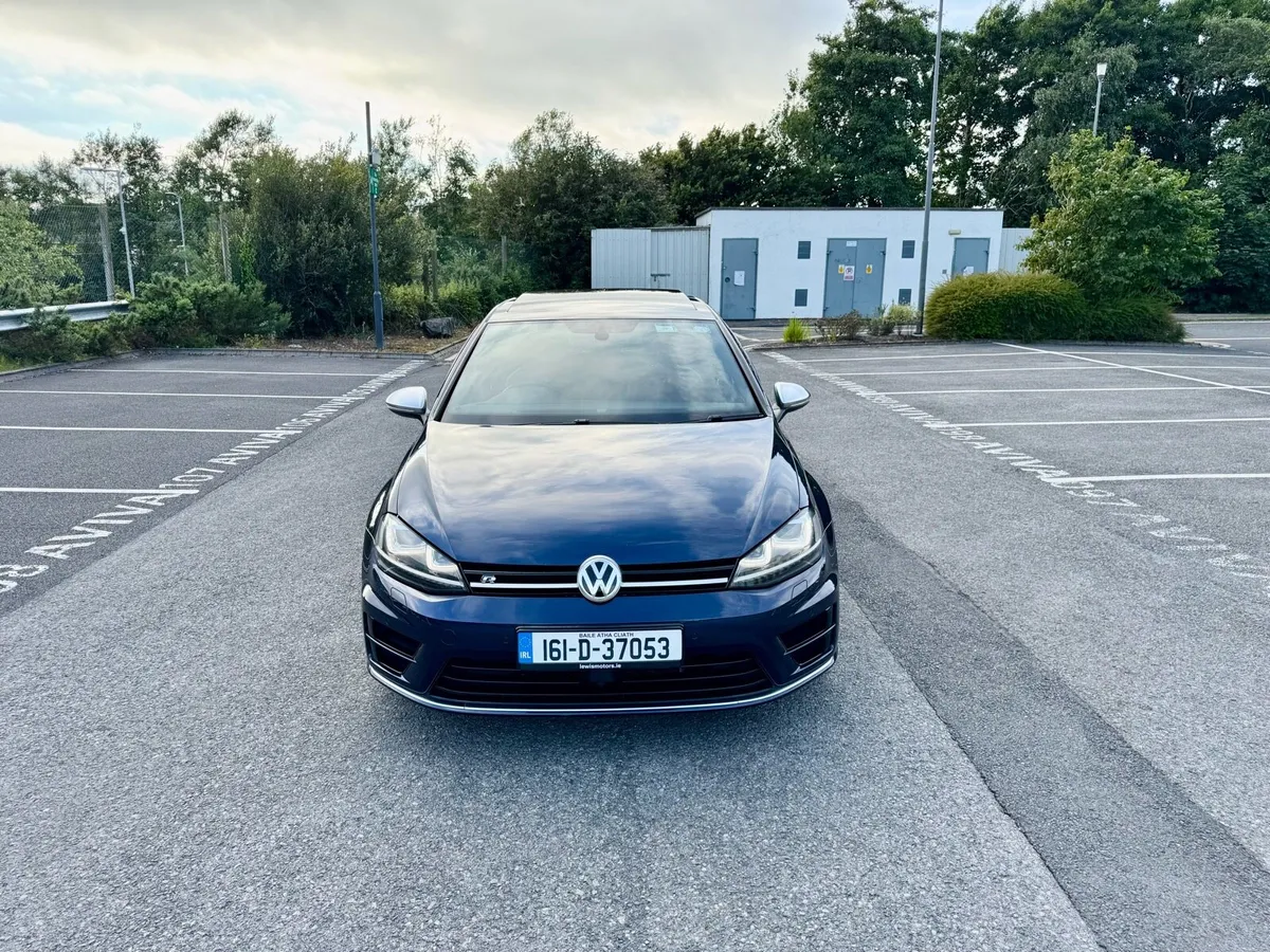 2016 Volswagen Golf R 2.0 TSI  DSG 4Motion - Image 2