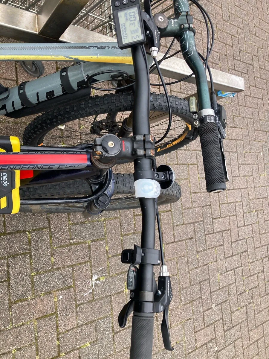 Carerra e spect bike - Image 2