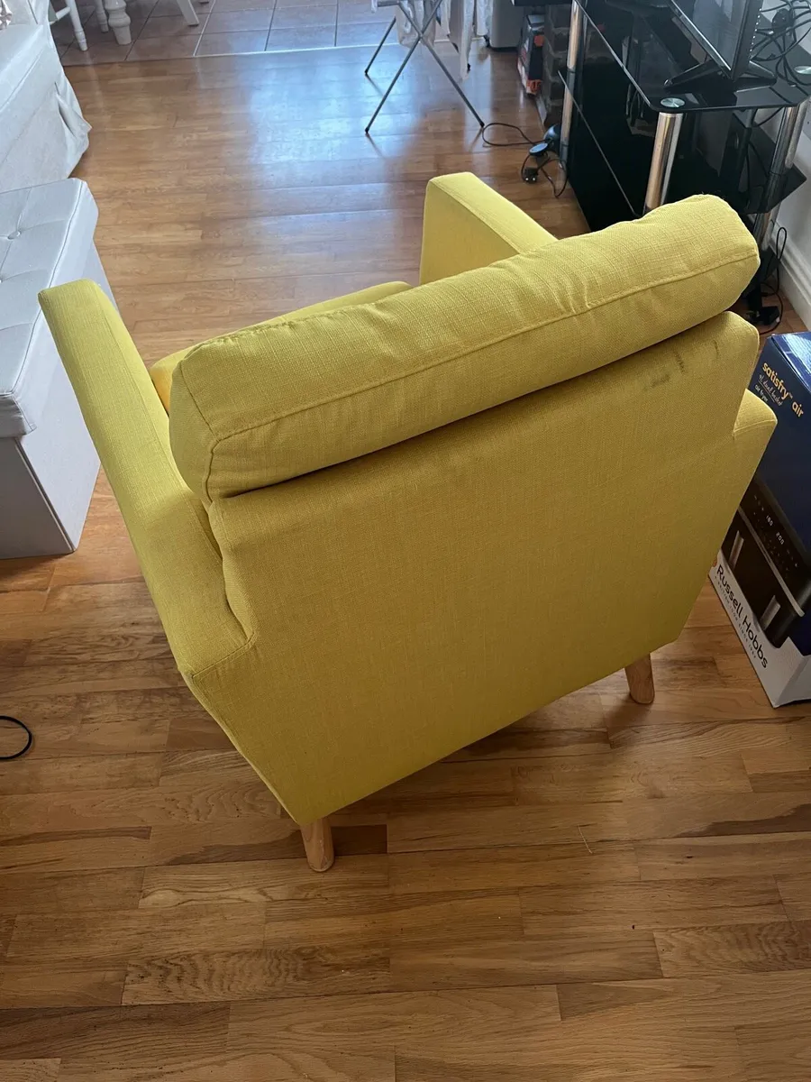 Armchair - Image 2