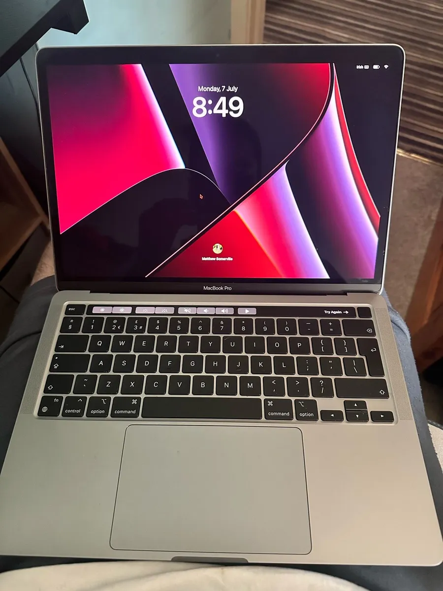 MacBook Pro M1 2020 - Image 1