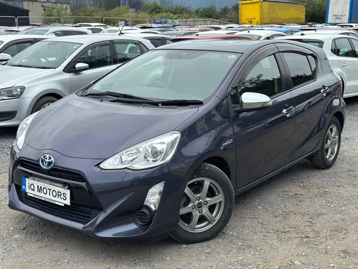 Toyota Aqua 1.5  AUTOMATIC PETROL HYBRID  *5keys* - Image 3