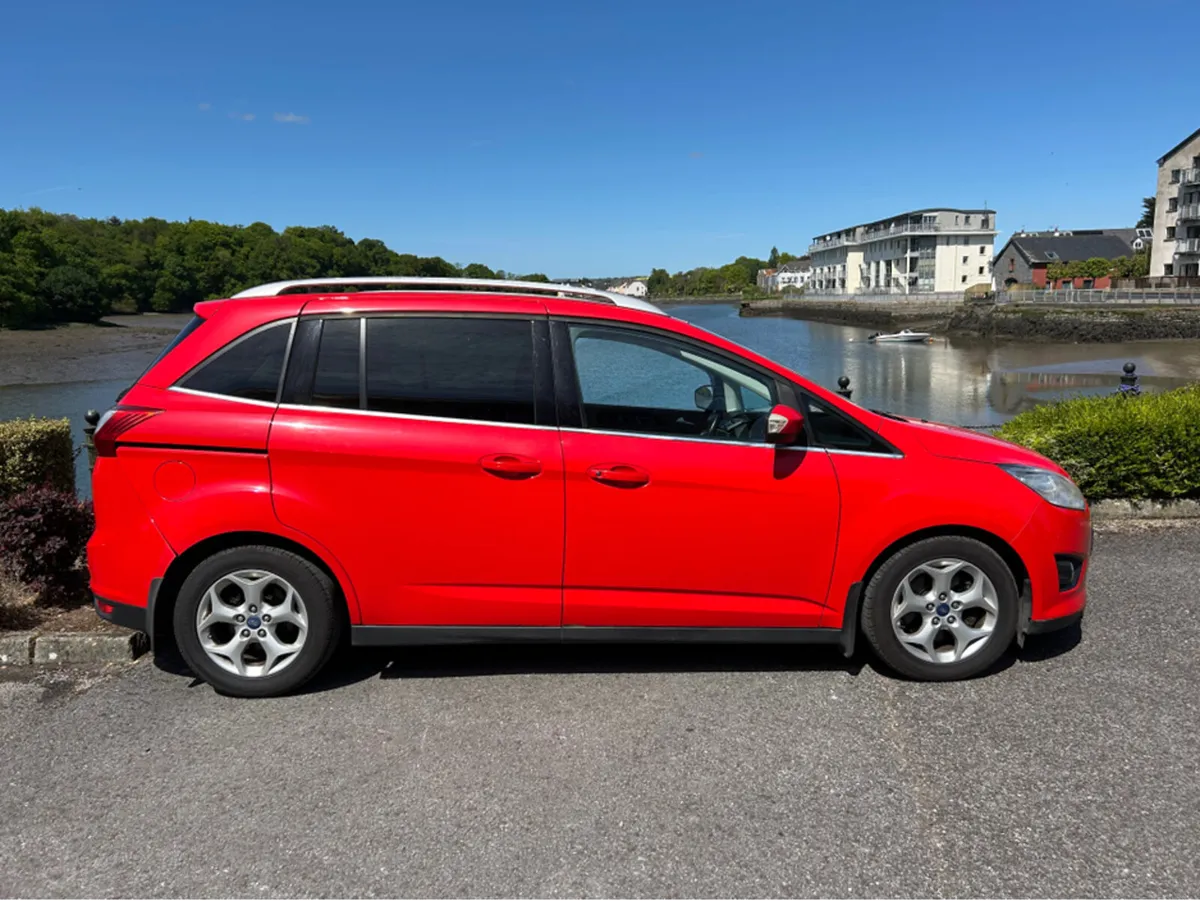 Ford Grand C-Max 1.6 TDCI ZETEC 115 115BHP 5DR - Image 3