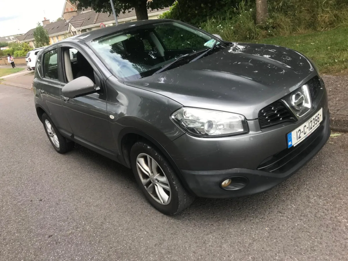 Nissan Qashqai TRADE SALE ONLY 1.5 DCI ACENTA 5DR - Image 1